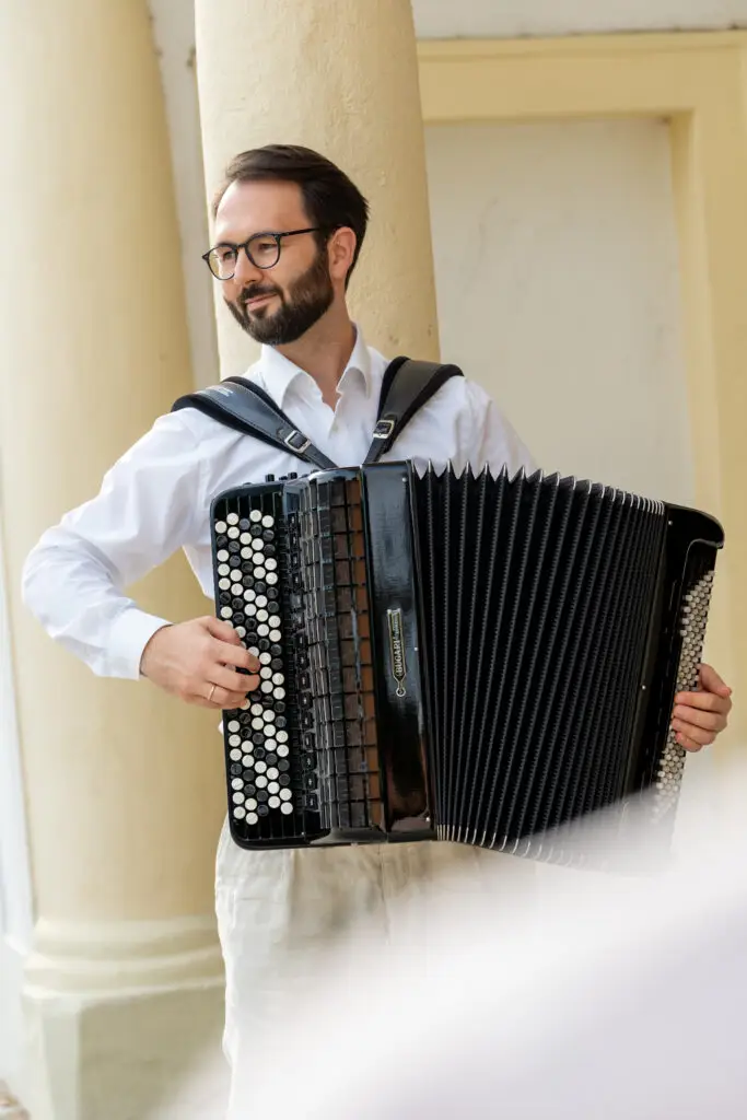 Classical accordionist Nikola Djoric