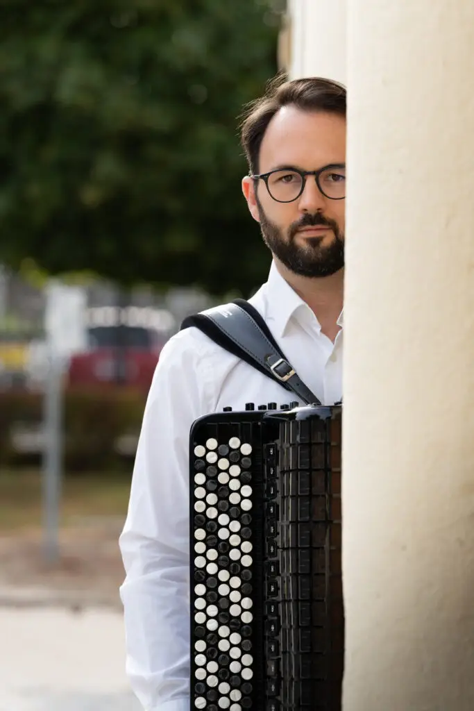 Nikola Djoric Akkordeonist in Österreich